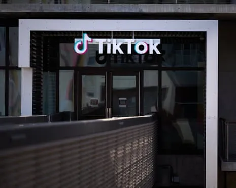 Trump Celebrates TikTok Proposed Deal as Beijing Suggests Algorithm Control Remains